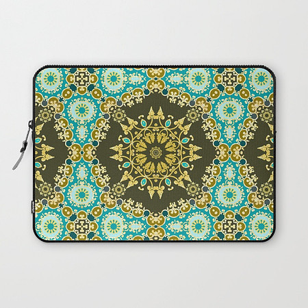 golden-mandala-33b-laptop-sleeves